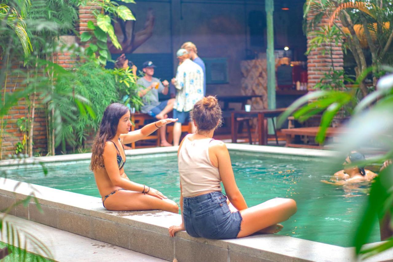 Pipes Hostel Kuta  Exteriér fotografie